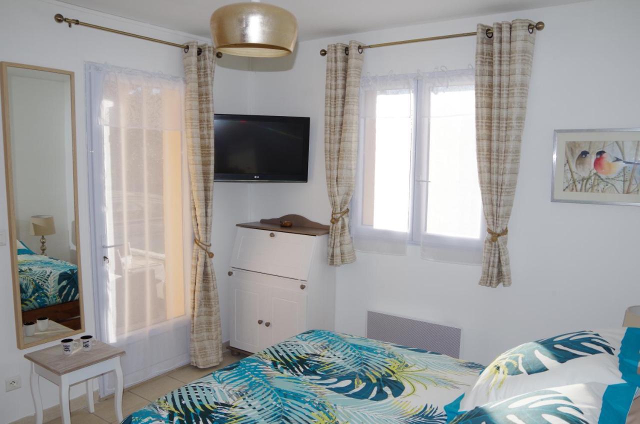 Régusse Lou Pebre D'Ai Bed & Breakfast エクステリア 写真