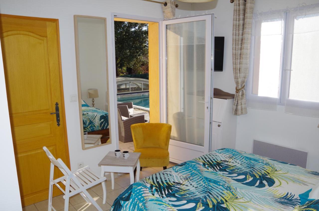 Régusse Lou Pebre D'Ai Bed & Breakfast エクステリア 写真